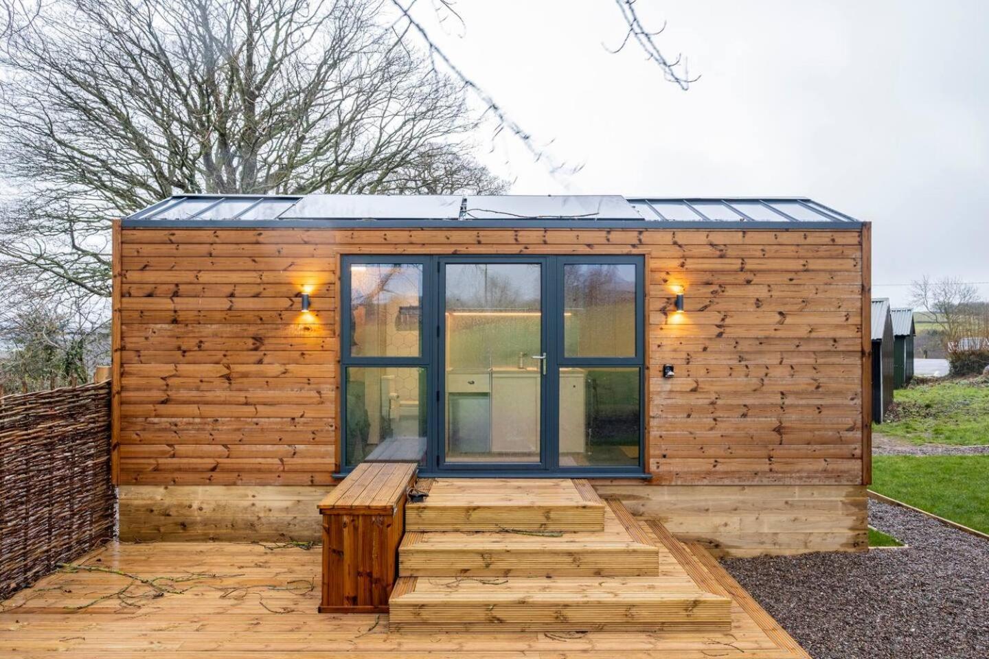 Countryside Haven Cabins Hereford Exterior photo